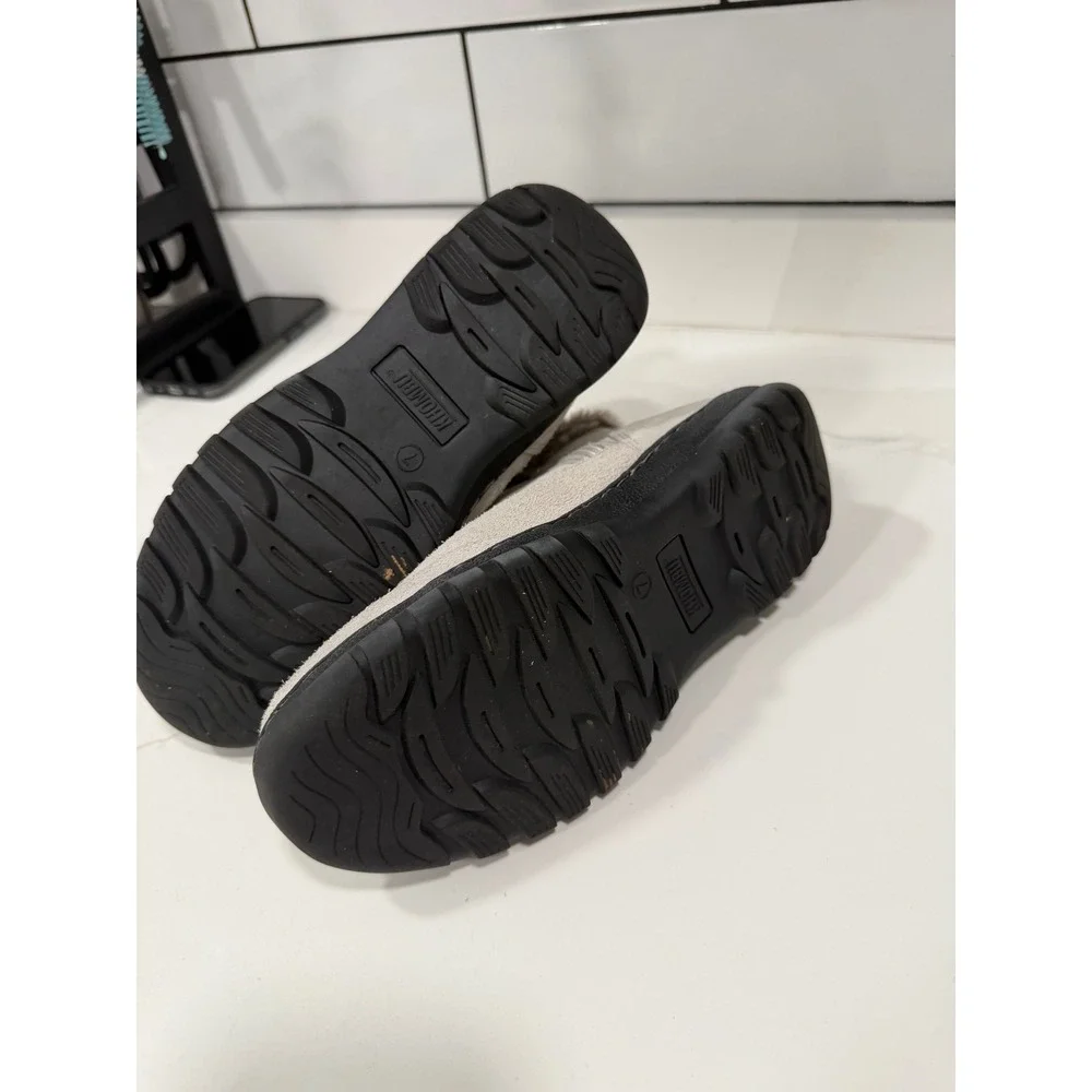 Khombu iris ankle